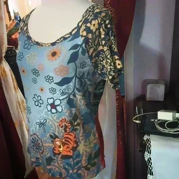 Pooh blouse - Picture 1 of 6
